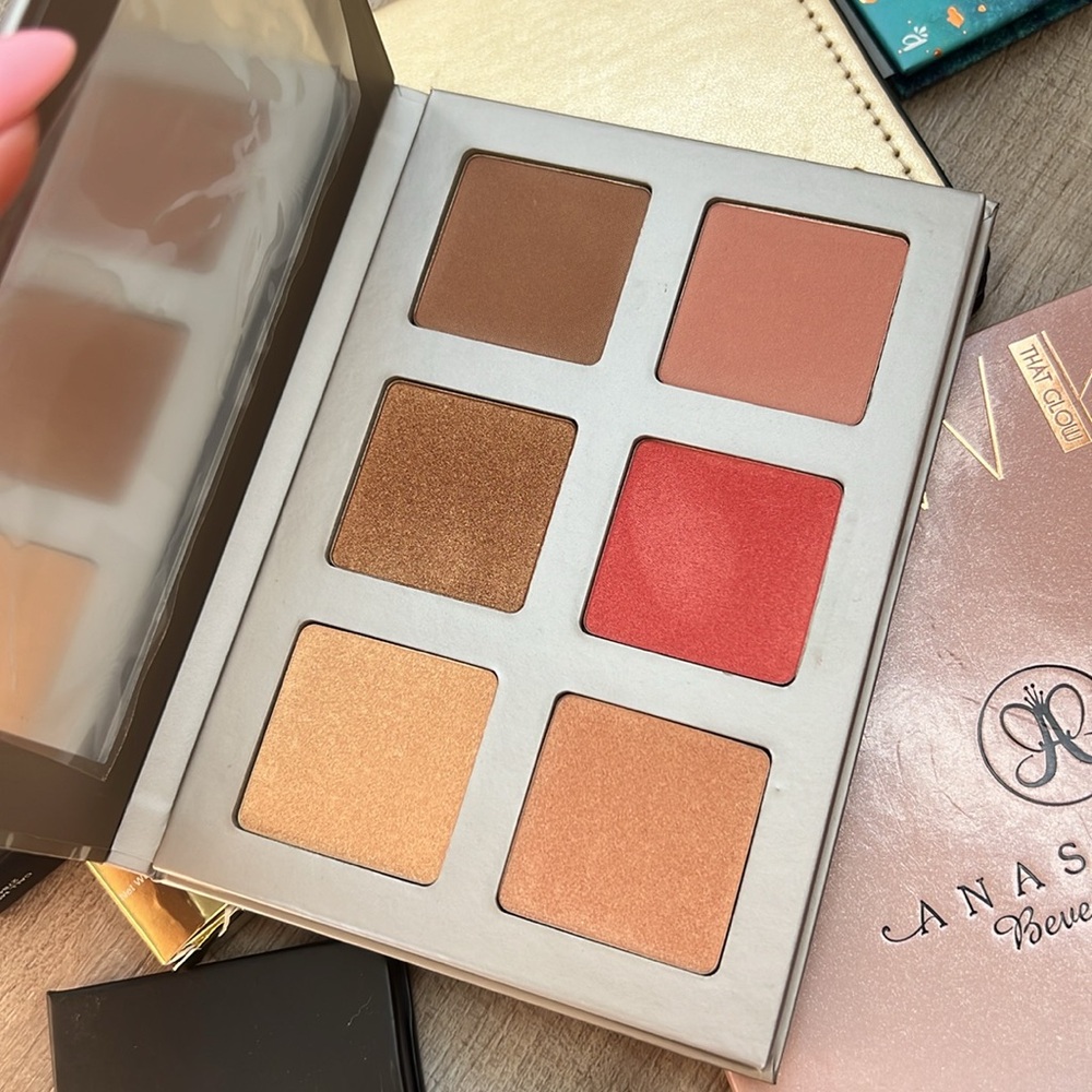 Palette Collection - Picture 5 of 7